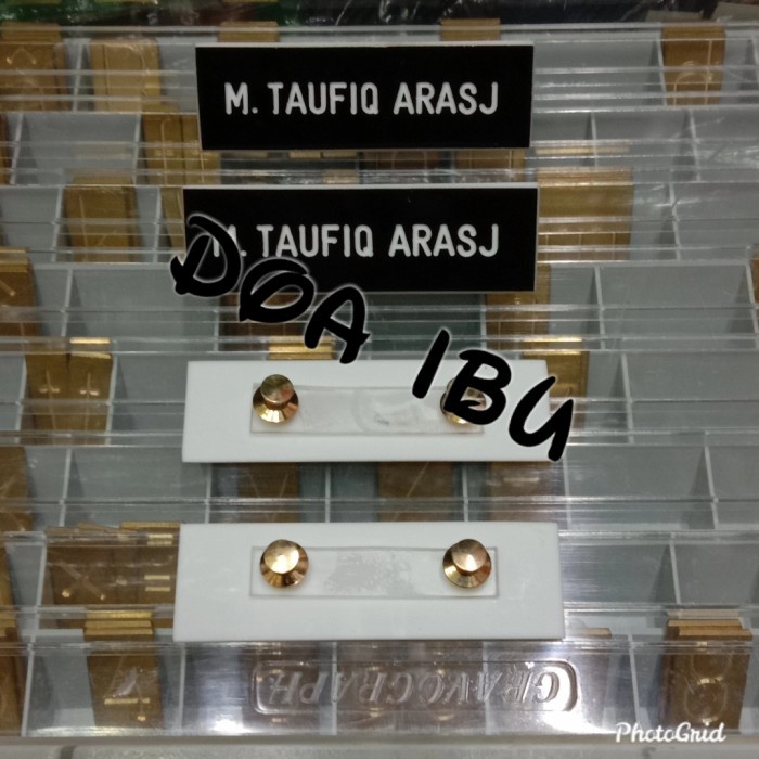 

Gaya Name Tag Papan Nama Dada Tni/Polri-Paku Jambu Limited