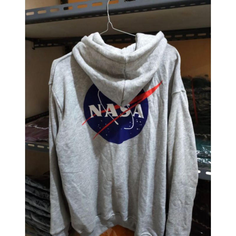 

Hoddie Nasa H&M Full Label Tag ORIGINAL (White)