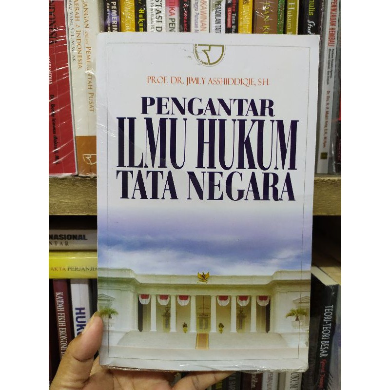 Pengantar ilmu hukum tata Negara jimly