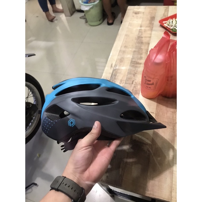 helm polygon cliff size L