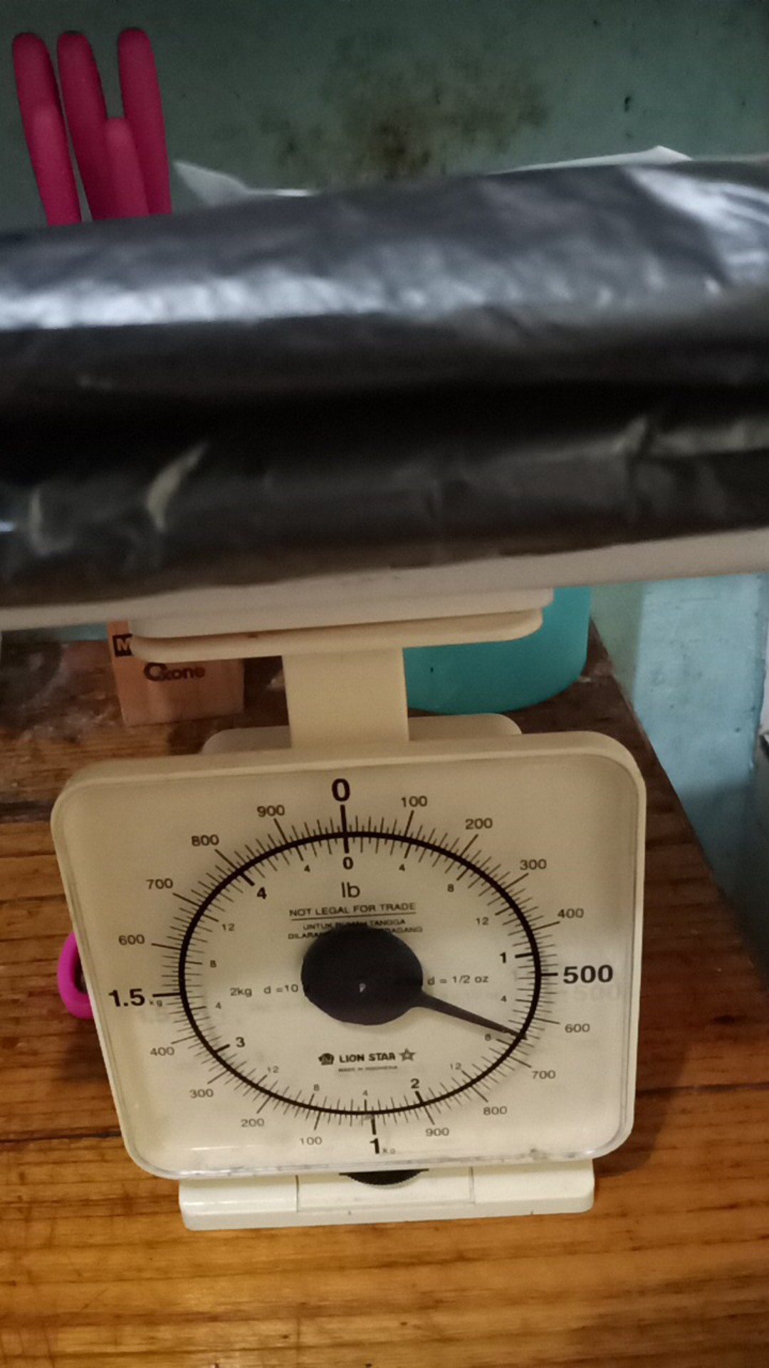 Batik Couple Keluarga Sania Ruffle Ori Ndoro Jowi Dnt - Motif Madu