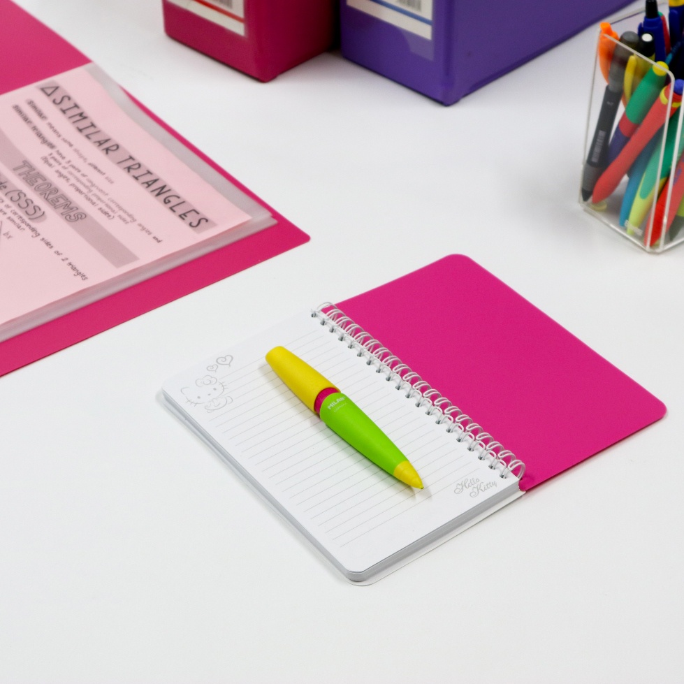 

[Store] Bantex Notebook Hello Kitty A6+ (80 Sheets) Pink 8022A19HK