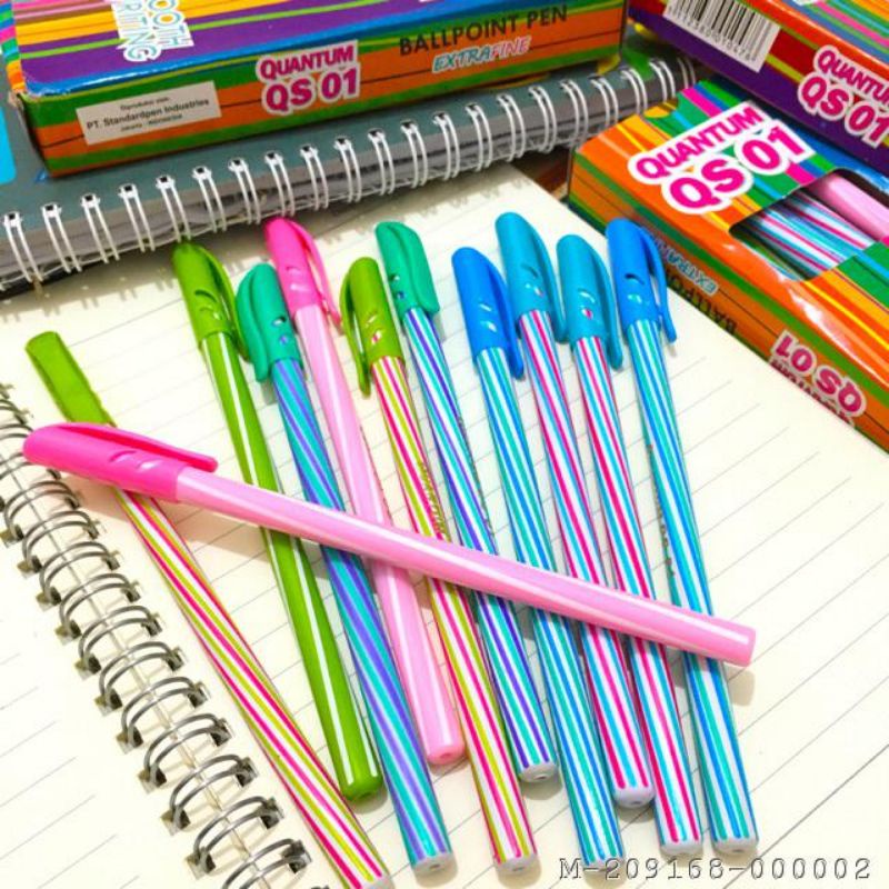 

pulpen mirip lilin motif warna warni