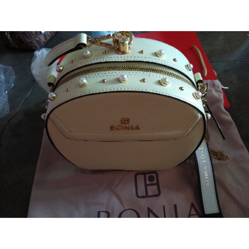 bonia sonia mutiara sz S