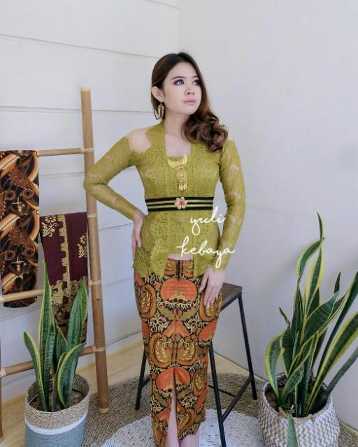 Set Kebaya Bali Modern Modifikasi brokat rangrang,  kebaya murah