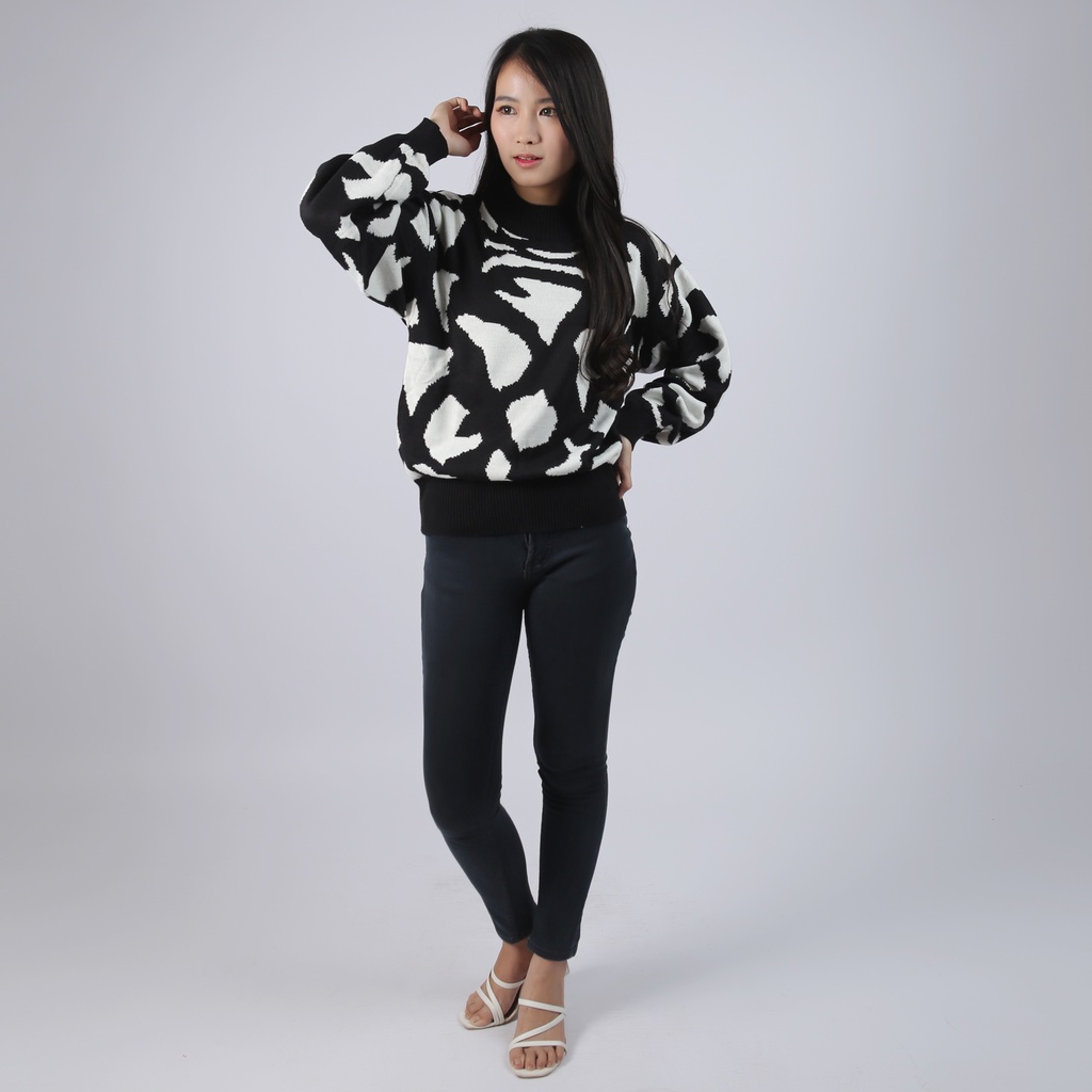 premium sweater krop leopard D110