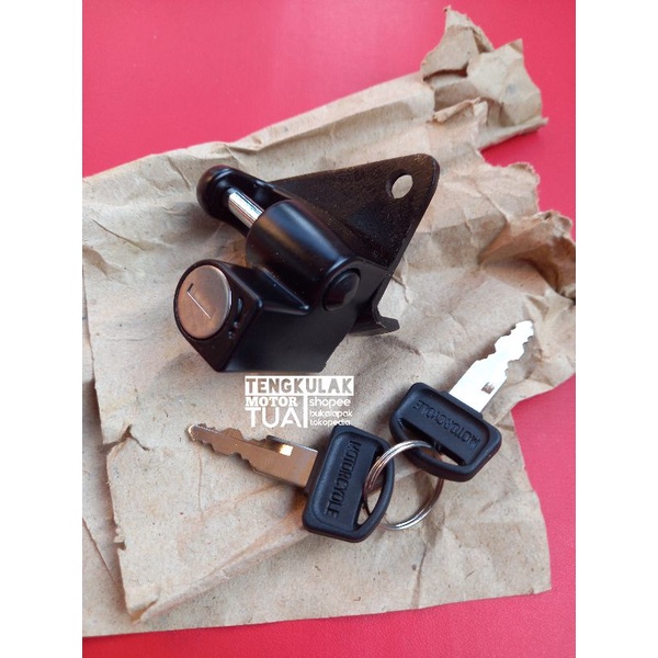 Helmet holder kunci helm NOS cb 100 125 cb100 cb125 cb125s