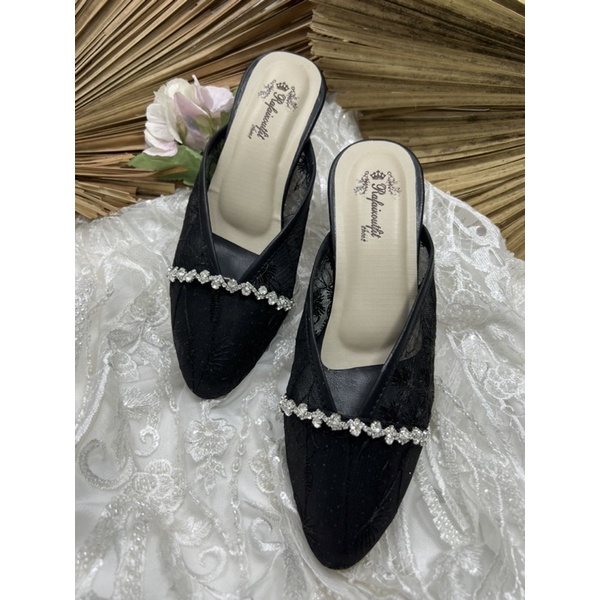 Rafaizoutfit sepatu annesha hitam sepatu wanita heels 5cm hak kaca