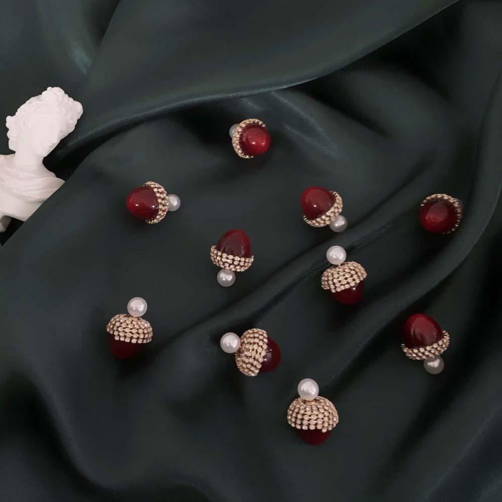 Anting Agustinina Tahun Baru Lucu Mutiara Liar Cherry Alloy Stud Earring