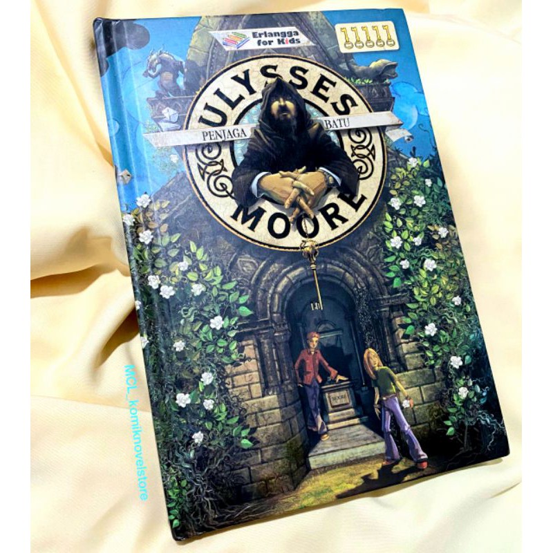 novel ULYSSES MOORE 05 PENJAGA BATU