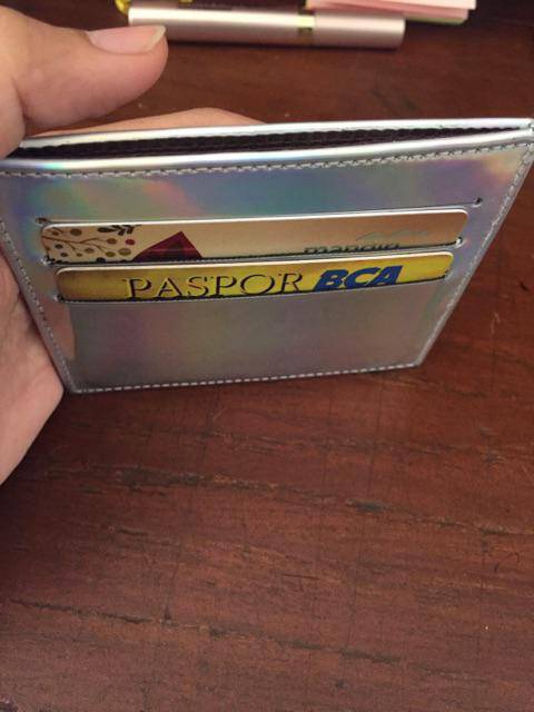 DOMPET KARTU/CARD HOLDER HOLOGRAM SILVER 6 SLOT KARTU + 1 SLOT MONEY