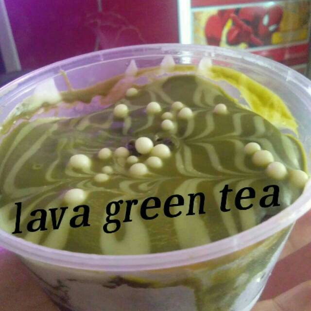 

Lava green tea cake