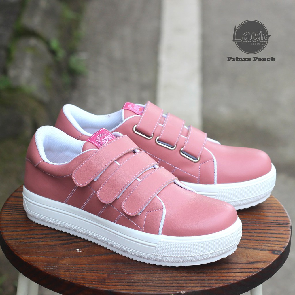 SEPATU WANITA LAVIO FRINZA ORIGINAL. SEPATU OUTDOOR