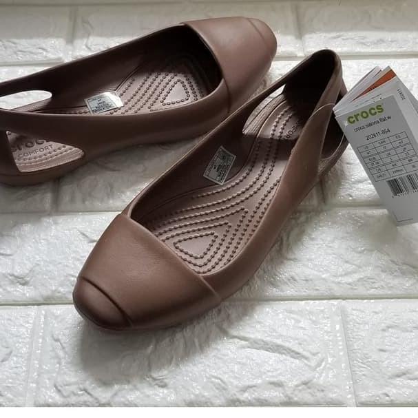 ♠ Crocs / Crocs Wanita / Crocs Sienna / Flat Shoes / Sepatu Wanita / Crocs Siena / Sepatu Crocs Wani