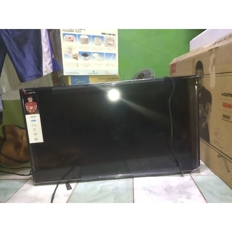 tv tcl 40 inch sm 50 inch