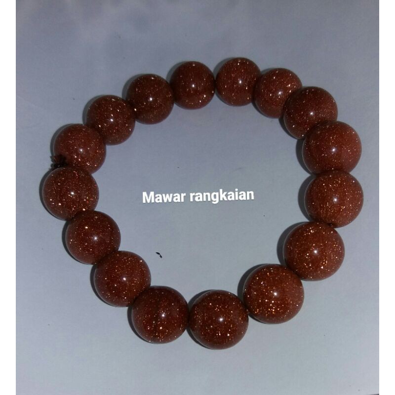 Gelang batu pasir emas