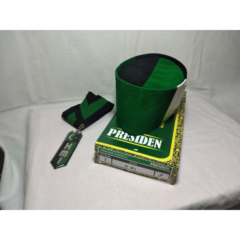 Muts +  bendera HMI 60x90