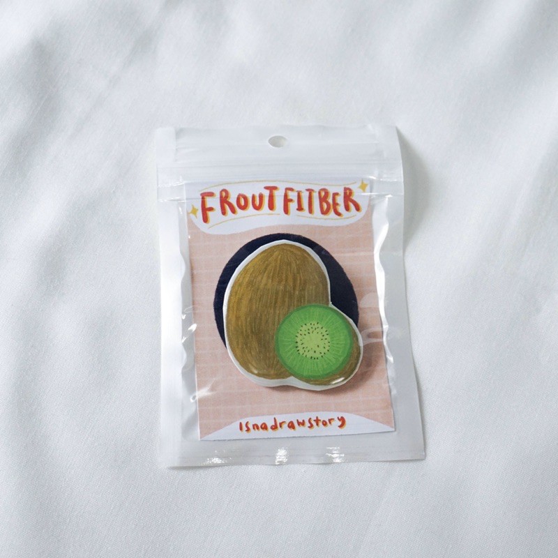 

Handmade Acrylic Pin Froutfitber Kiwi