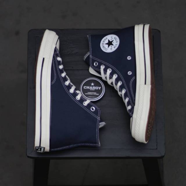 converse black 8.5
