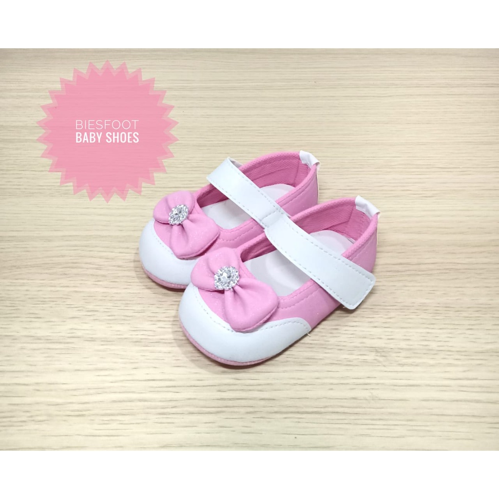 SEPATU BAYI PEREMPUAN BABY SHOES