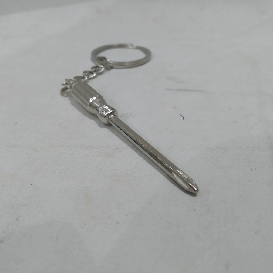 Key Chain Gantungan Kunci Ganci perkakas obeng plus +