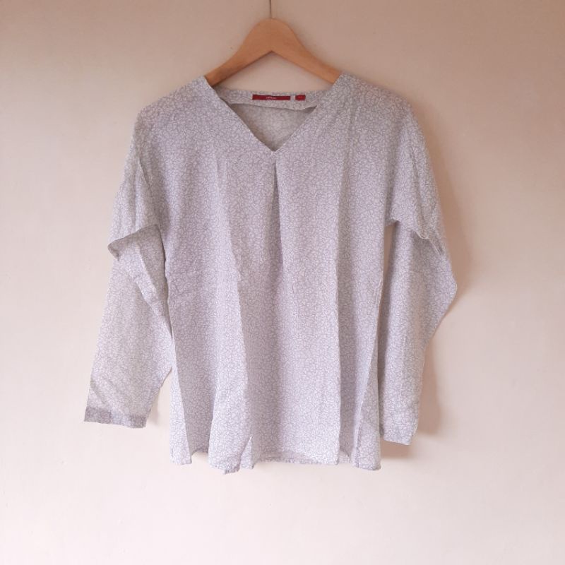 s oliver flower longsleeve  classic blouse// kemeja wanita branded original vintage-Daun abu