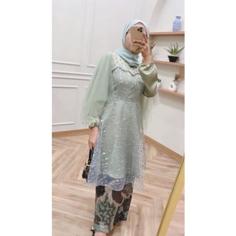 KEBAYA MODERN TUNANGAN KEBAYA COUPLE LUNA TUNIK KEBAYA BATIK SAGE GREEN AKITA