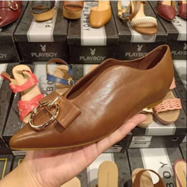 hush puppies shoe store