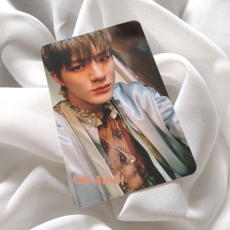 Jeno Jewel Universe abs