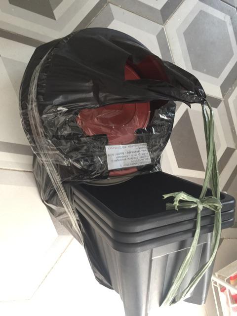 Pot Bunga Akasia Motif Catur 30