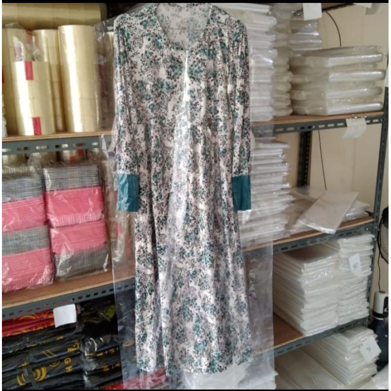 Plastik laundry satuan - jas kemeja jaket dan Longdress gamis  /Plastik model cutting bahu berat 1kg