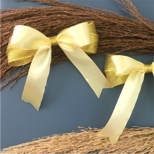 

Pita Only / pita hadiah kado sangjit wisuda hantaran lamaran lebaran souvenir gift ( Light Yellow )