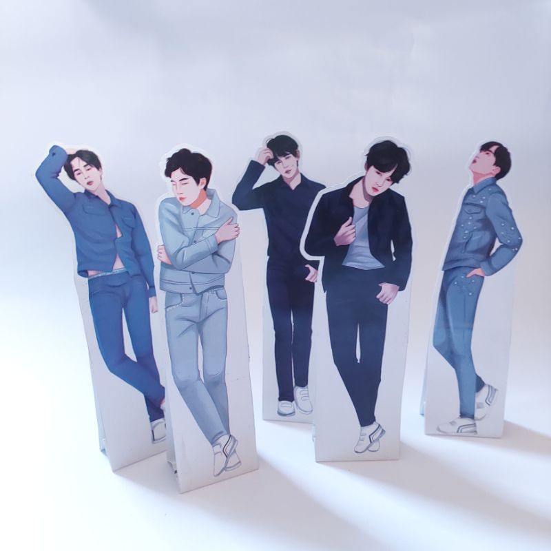 

[CLEARANCE SALE] BTS Art Carton standee