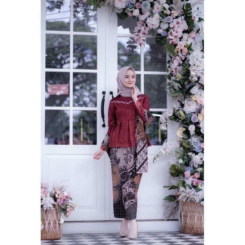 Batik Brokat Couple Kebaya Modern Kebaya Tunangan Kebaya Lamaran Kebaya Wisuda Kebaya Kondangan-Kebaya+rok(Maroon)