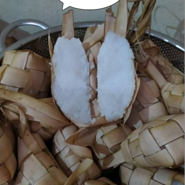 

Ketupat sayur