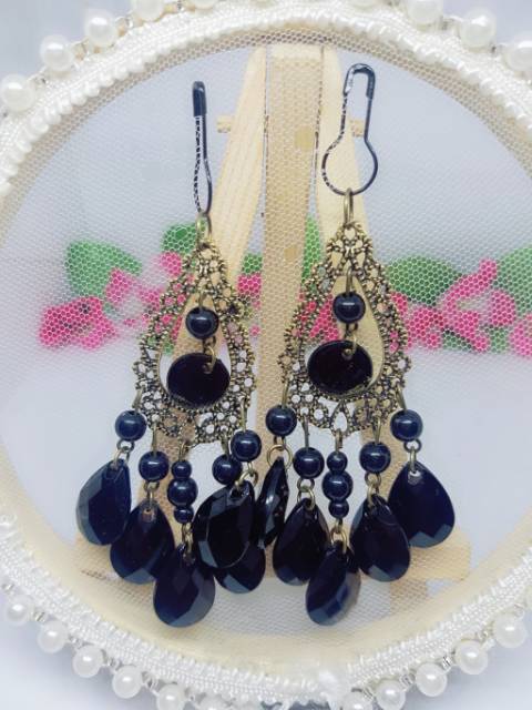 A152 Anting hijab juntai hitam