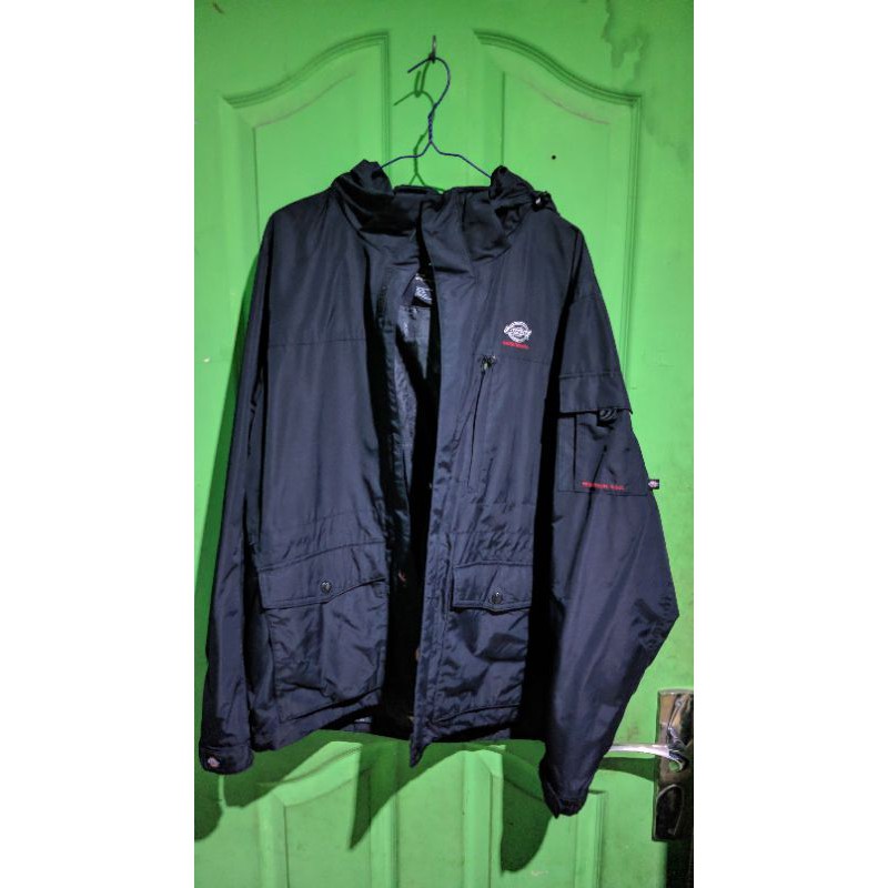 Jaket outdoor gunung dickies original