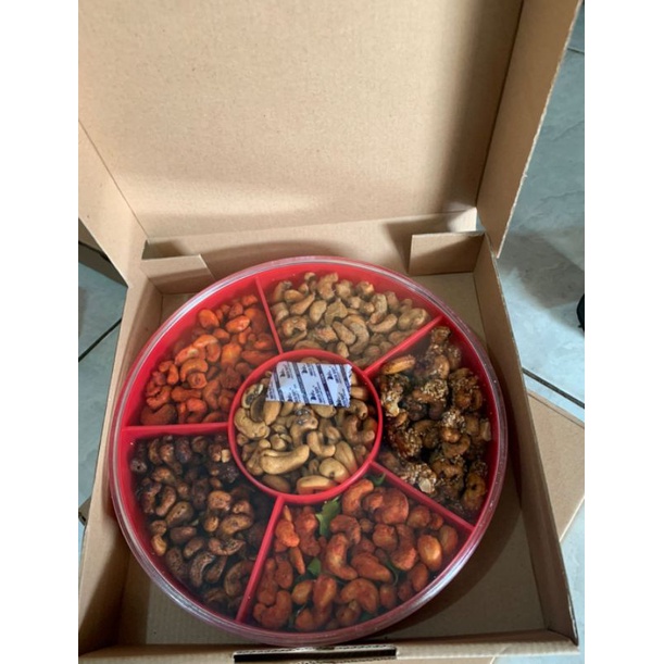 

Kacang Mede Tray 6 sekat murah
