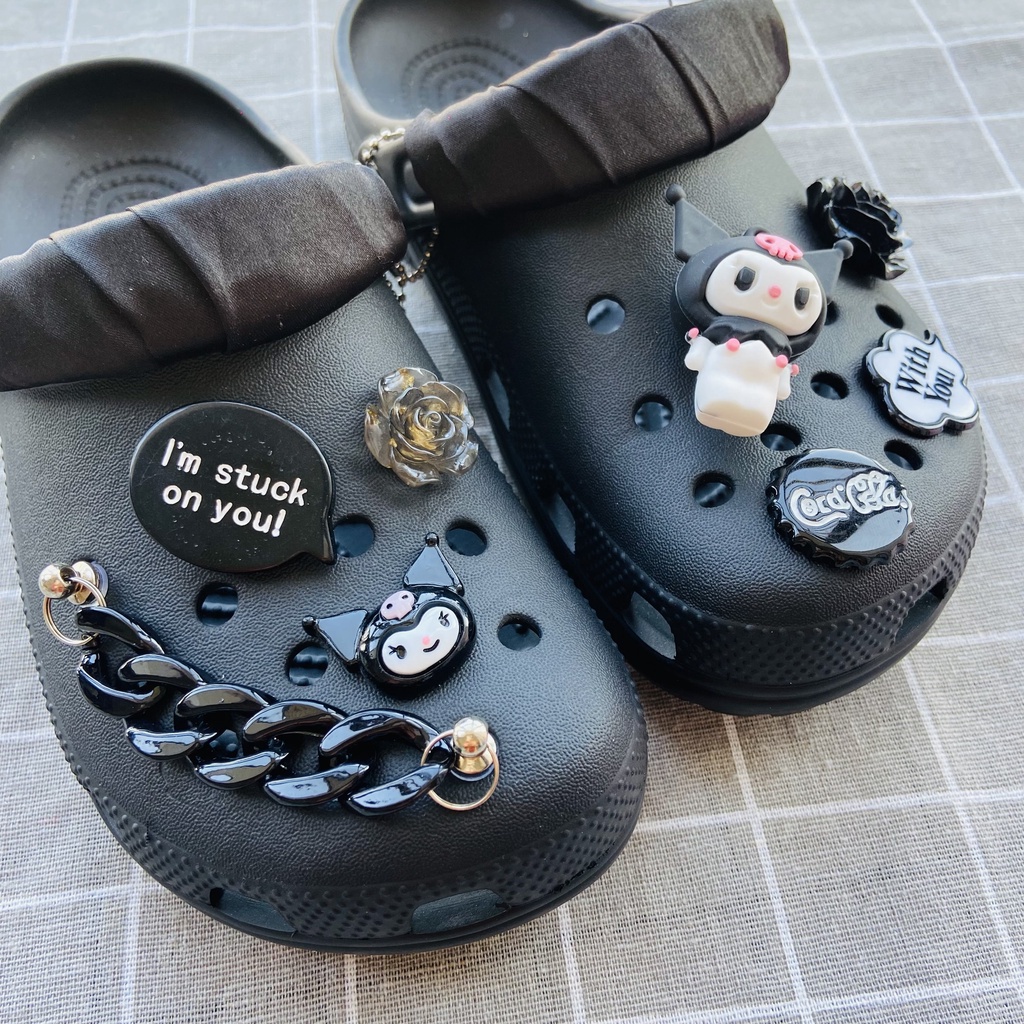 ✨shinyDIY✨Crocs jibbitz: aksesori cantik untuk sepatumu❤️ 8pcs Rantai Kuromi Crocs Jibbitz Untuk Aksesoris Sepatu Wanita#Sepatu Sneakers Wanita Model Lace-Up Warna Hitam + Putih