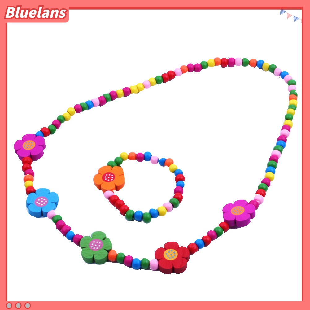 2pcs / Set Gelang Kalung Elastis Bahan Kayu Aksen Manik-Manik Strawberry Untuk Anak