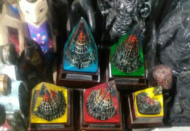 Termurah! Miniatur candi Prambanan/ miniatur candi Borobudur dari kristal harga murah khas jogja