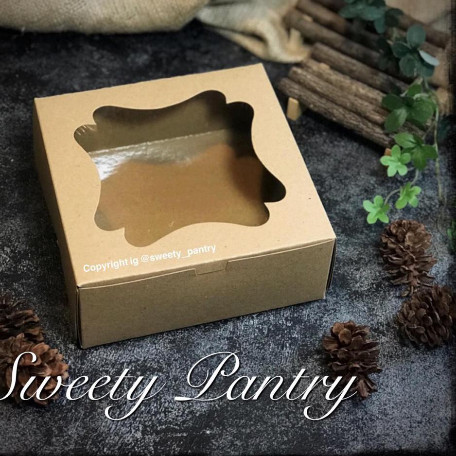 

7JL 32008 B - Dus Kue / Cake Box / Packaging Kue Ukuran 20x20x8 cm Brown EK7 (Stock Banyak)