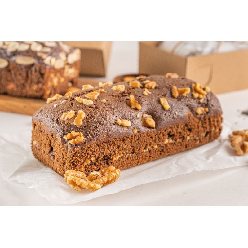 

VEGAN CAROB CAKE WALNUT WHOLE WHEAT