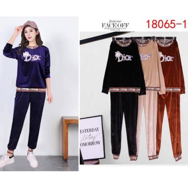 Setelan Dior cantik