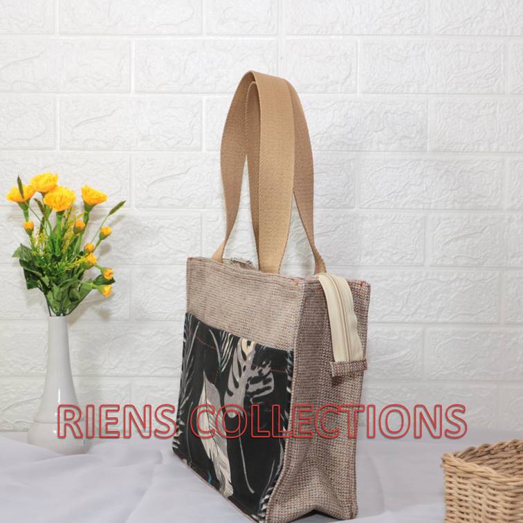 RIENS COLLECTIONS. TAS GONI WANITA KOMBINASI KANVAS MOTIF FLORAL LATAR HITAM