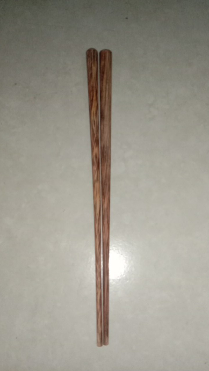 Sumpit Glugu Pohon Kelapa