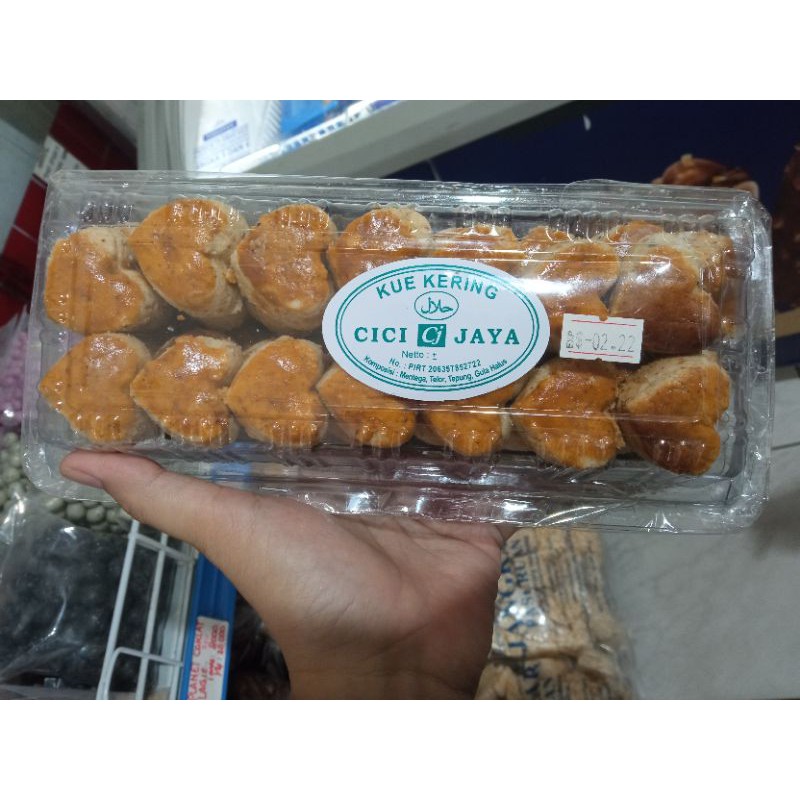 

CEMILAN MURAH ! Kue Kacang mika