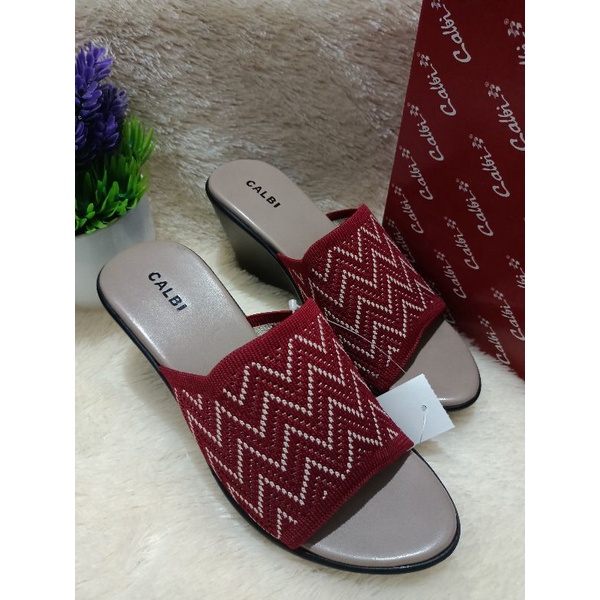 SENDAL WEDGES CALBI RAJUT DEB.1123 MERAH ORIGINAL