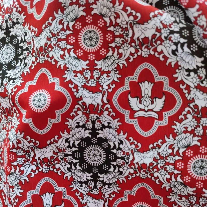 kain batik seragam Tunas Harapan merah SD biru smp