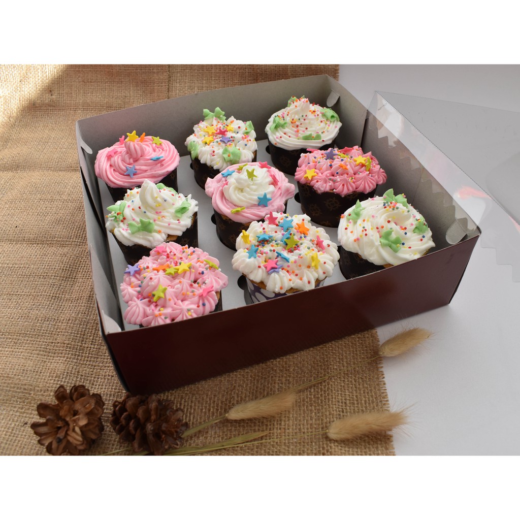 Kotak cupcake 9 cup coklat/gold/silver (1pak = 5pcs)